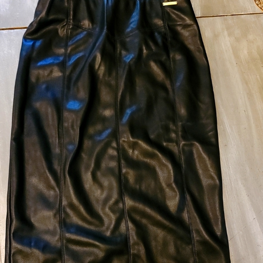 Marc Jacob's faux leather wiggle mini skirt xs